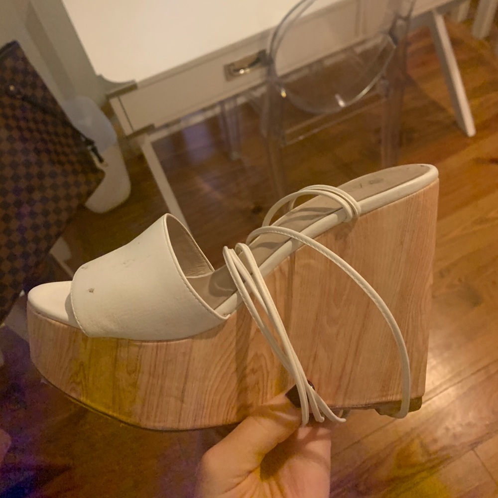 Raye wrap up wedges